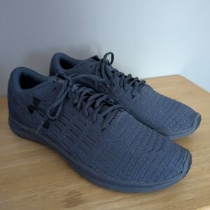 Under Armour Men's Gray Running Shoes